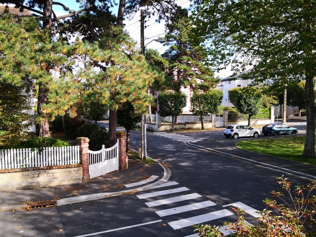 Studio Cabourg Residence Les Gemeaux Eksteriør billede